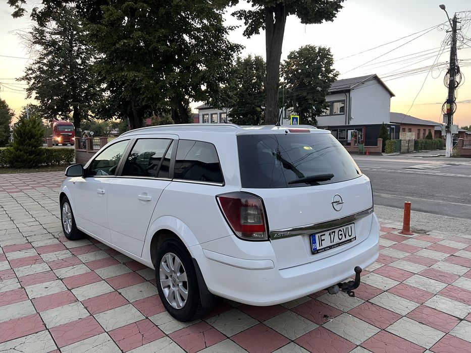 Opel astea H 2012 1.7 Cdti
