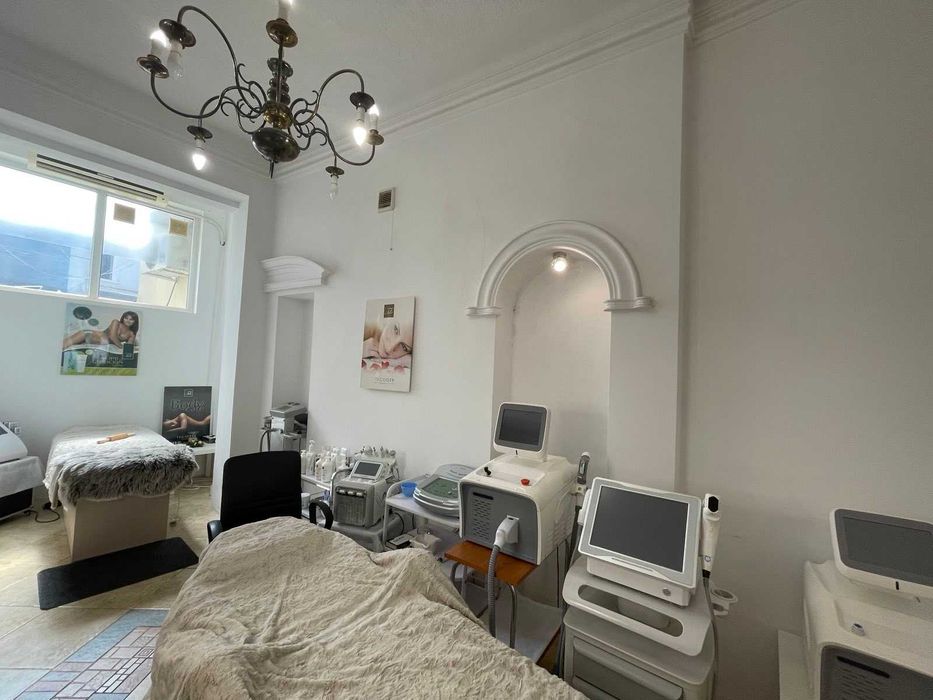 Дава се под наем  в Варна, Център -  кв.м за 189.21 € - Снимка #1