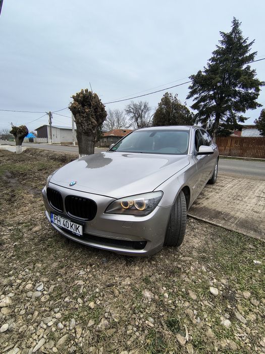 Vand urgent bmw seria 7 in stare foarte buna fara nicio problema