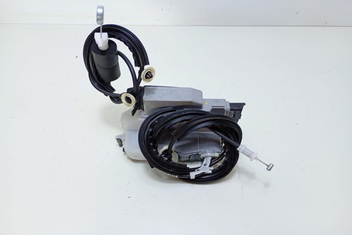 Incuietoare usa broasca dreapta spate 16943547 Opel Combo E seria