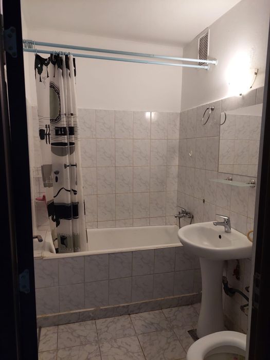 Vand apartament 2 camere 46 mp Cameliei Nord langa Kaufland