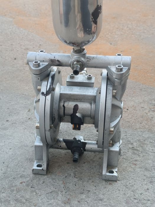 Пневматический мембранный насос