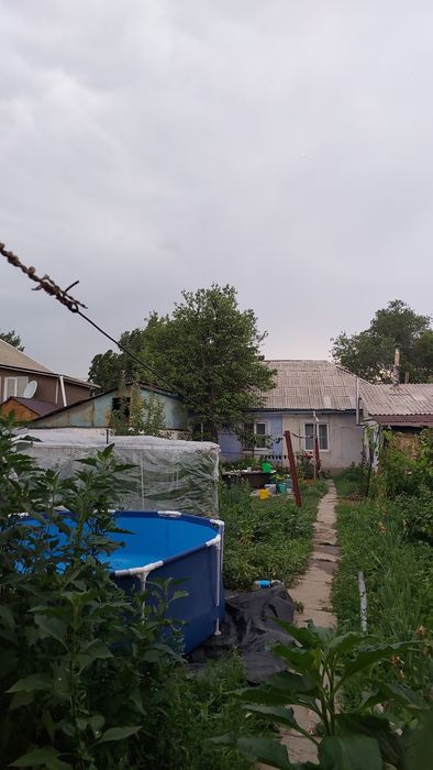 Продам частный дом 7.8 соток .