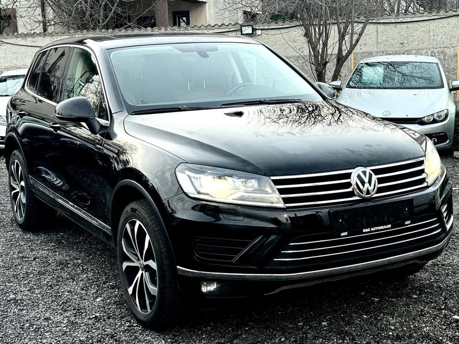 Volkswagen Touareg 7P – 3.0 TDI V6 – 262 CP – 4x4 – Panoramic Roof – P