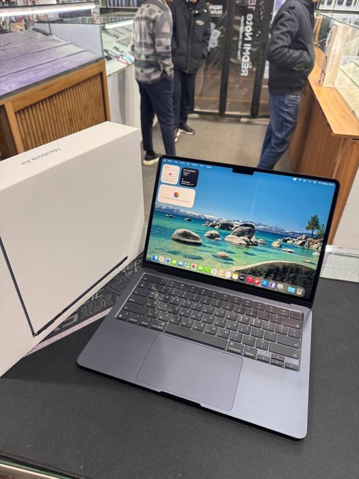 Apple Macbook Air M2 SSD 512GB ОЗУ 8GB Retina 99 yomkis ideal