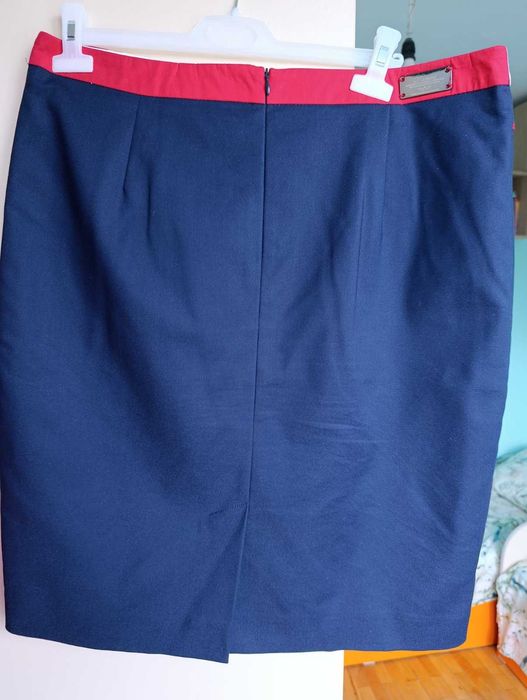 Три елегантни поли на бг. марката " Данини" в синя гама р-р 44