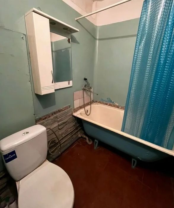 Продам 2х комнатную  4/5 этаж