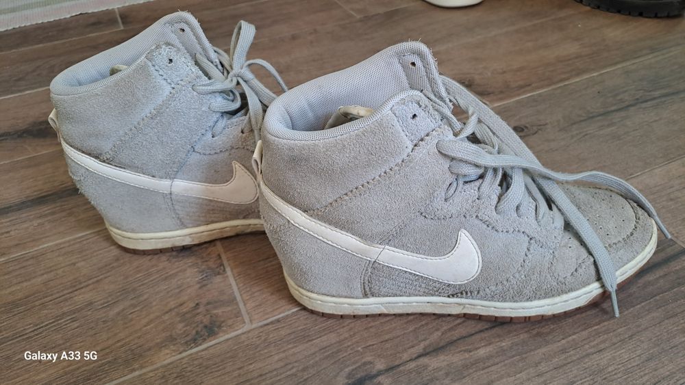 Маратонки на платформа Nike