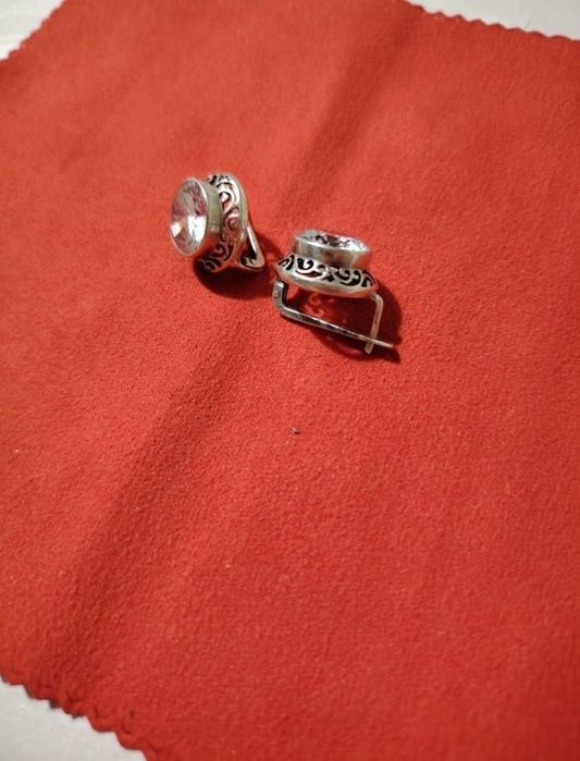Продам серьги серебро 925 проба