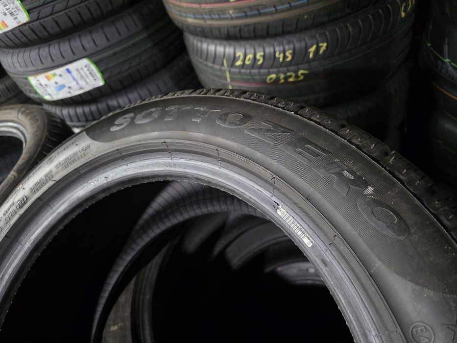 2бр Като нови зимни гуми 225 50 17 - Pirelli- DOT 2023