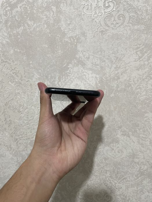 iPhone Xr 64GB 76% korobka document