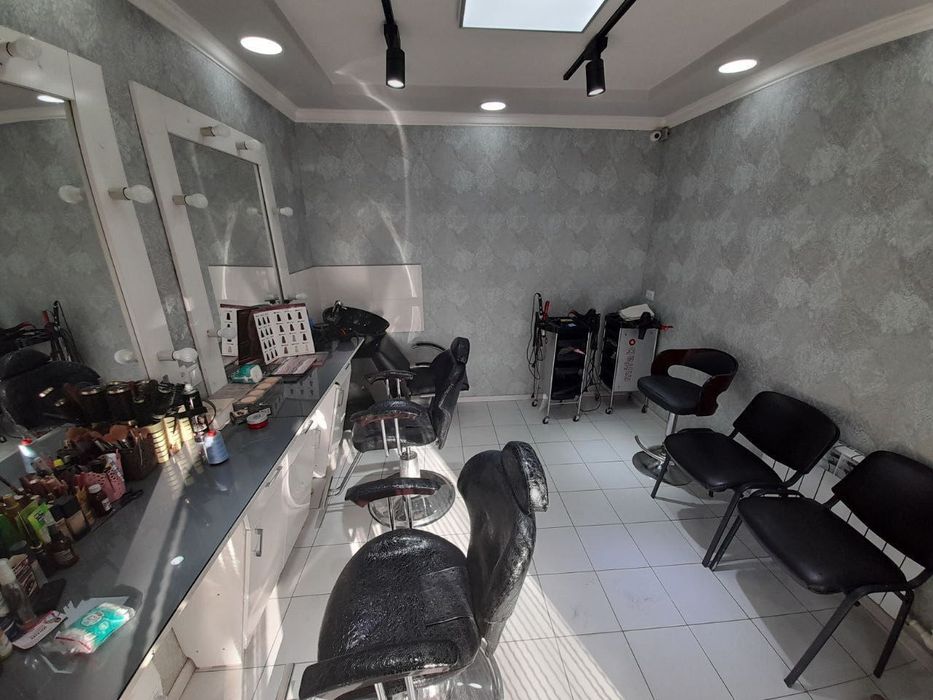 Продаю Не жилое помещение в Учтепинском районе