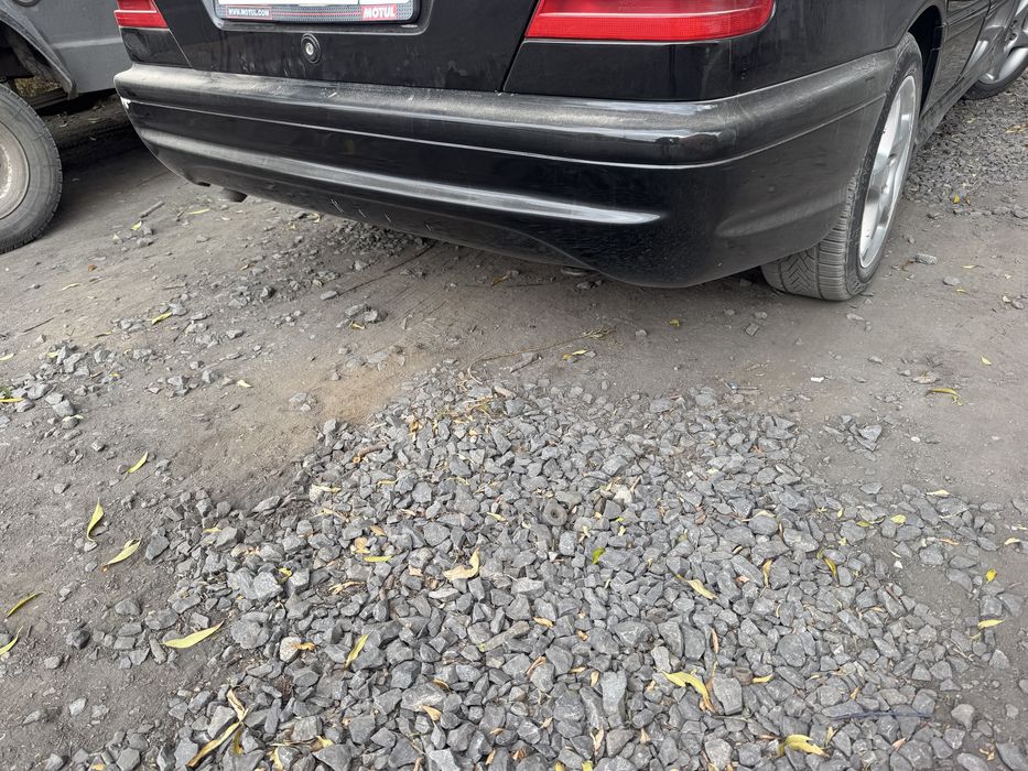 Бампера мерседес  w202 c180