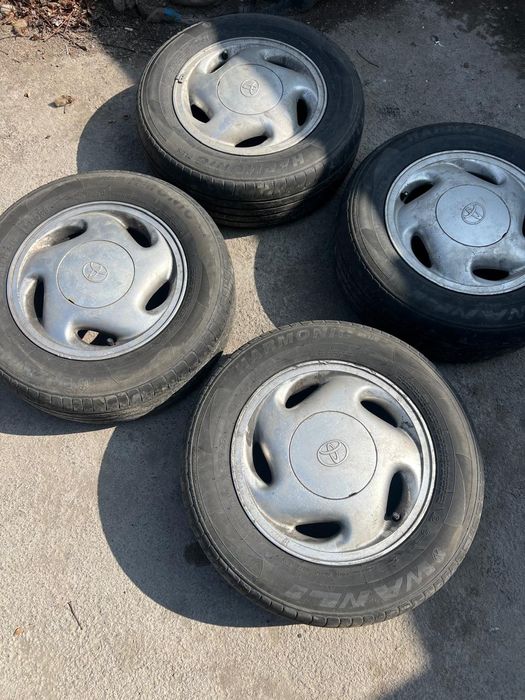 Продам диски с резиной