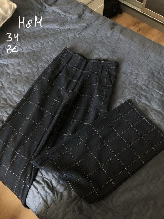 Дънки,клинове и официални панталони на марките pull&bear, visctorias secret,nike и др.