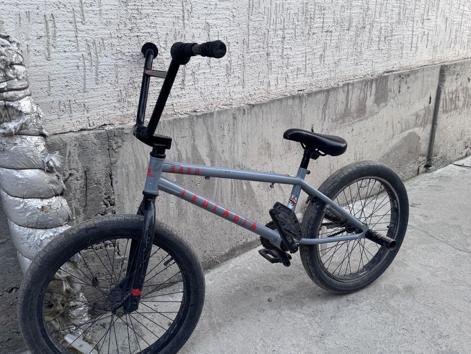 bmx велоиспед.