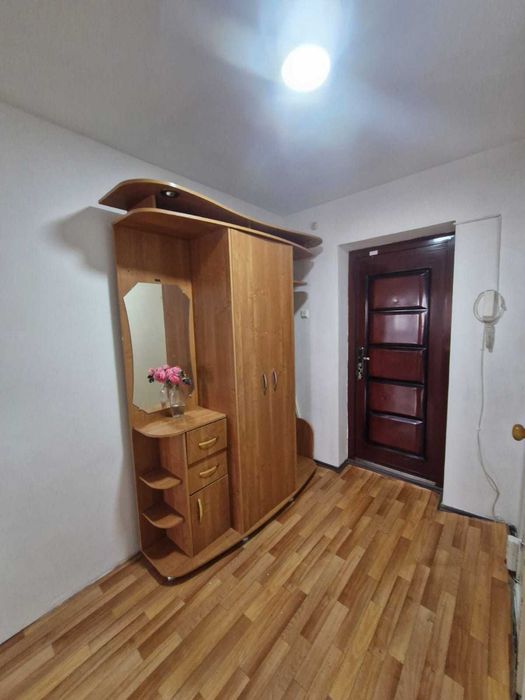 1 комн кв. 4 мкр  улучшенной планировки