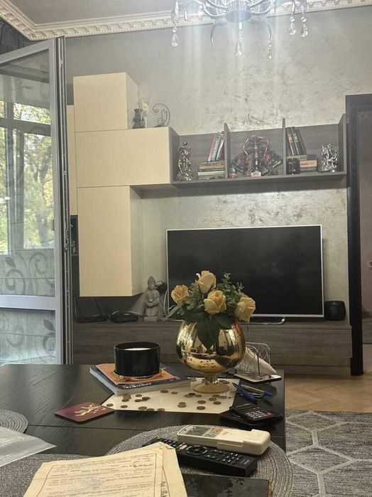 Продава се Тристаен апартамент в Пловдив, Кючук Париж - 80 кв.м за 1675 €/кв.м - Снимка #2