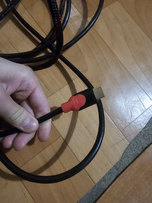 Продам HDMI кабель