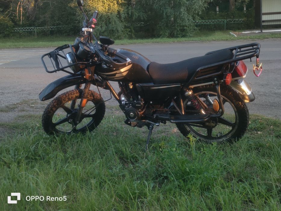 Продам мотоцикл 200 куб