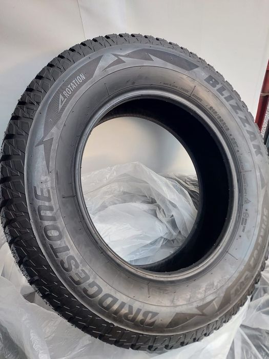 Шины Bridgestone 215/65/16
