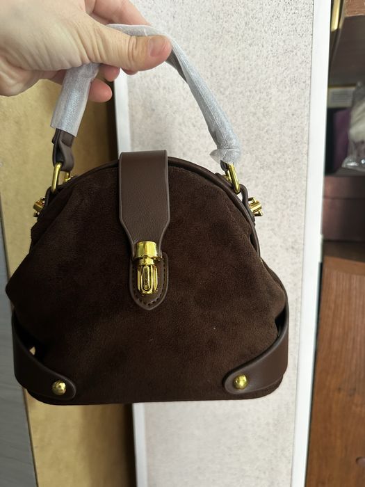 Сумка новая 8000 тг