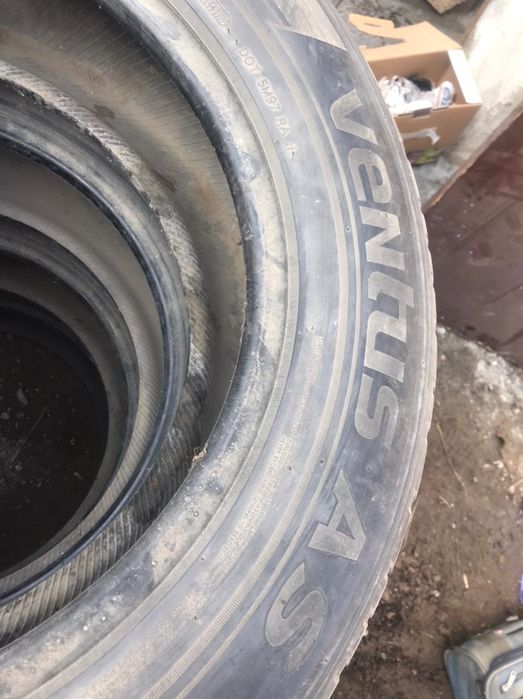 Продам Резину 275/55/19