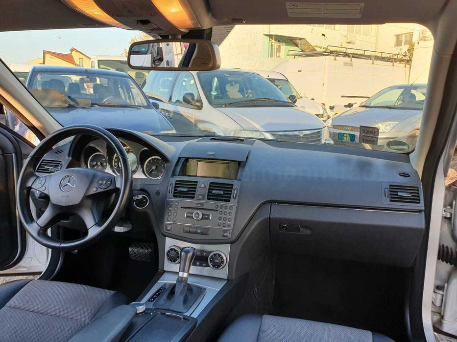 MERCEDES-BENZ C-Class 2010 — imagine 5