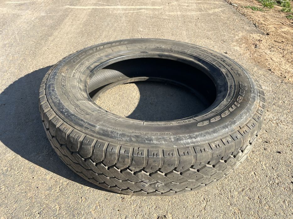 Продам шины на газель