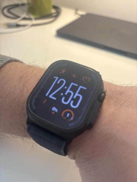 Apple watch ultra 2 - folosit foarte putin
