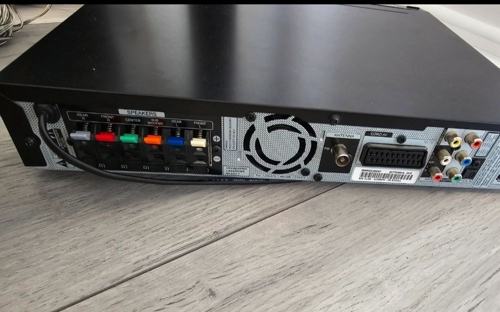 Sistem audio LG cu dvd player