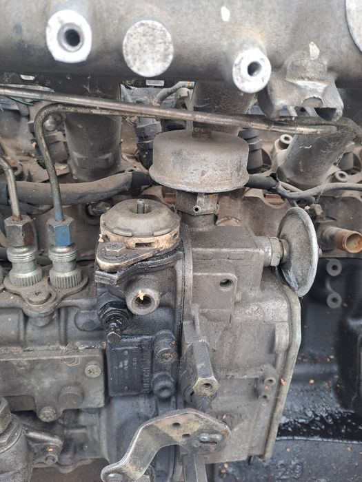 Продам двигатель Ssang Yong  в сборе