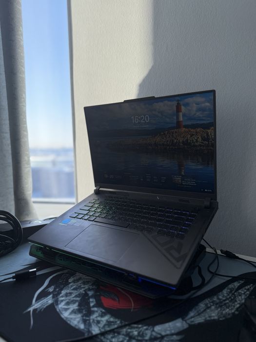 Ноутбук ASUS ROG