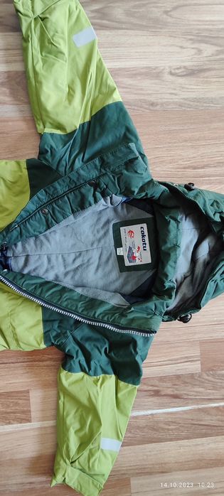 Продам детский демисизонные  комбенизон