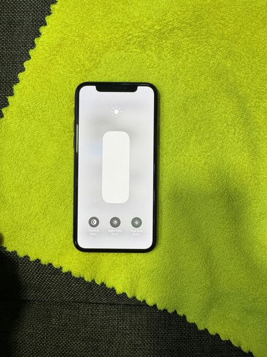 iPhone 11 pro 64gb