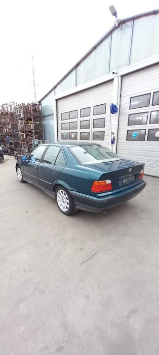 Bmw seria 3 e36 AN 1995 Dezmembrez/Dezmembram