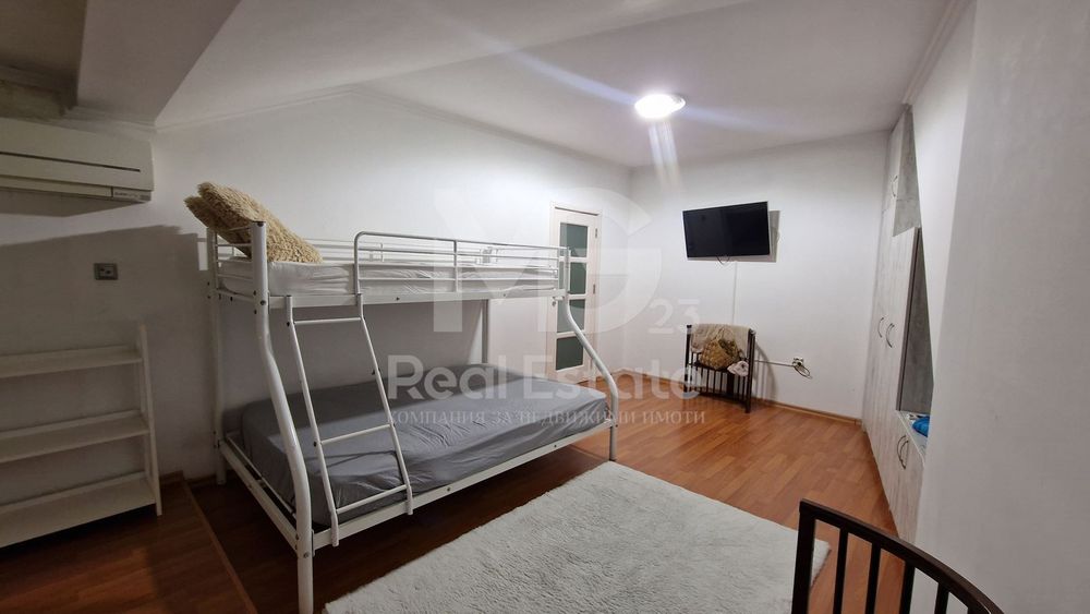 Продава се Тристаен апартамент в Пловдив, Кършияка - 120 кв.м за 2834 €/кв.м - Снимка #9