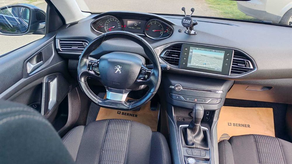 Peugeot 308 2017 Automata 1.6 Diesel 120 Cp Euro 6 Trapa Panoramica Impecabil