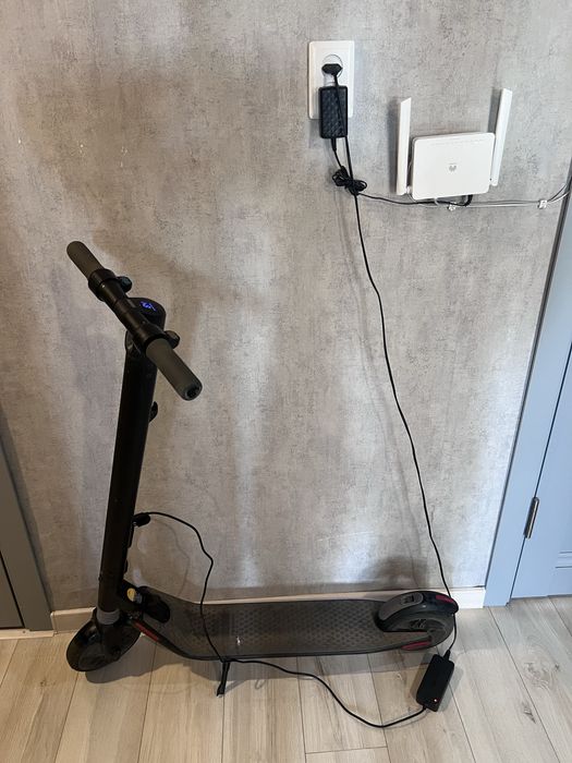 Электросамокат Ninebot Segway ES1