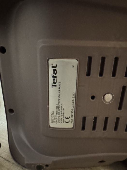Продается отпариватель ТЕФАЛЬ