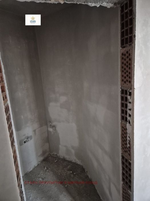 Продажба 3-стаен гр. Варна - Виница 103m²