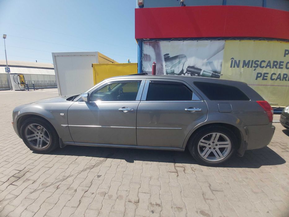Dezmembrez Chrysler Crd 300c