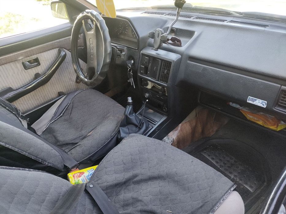 Срочная продажа Ауди 100