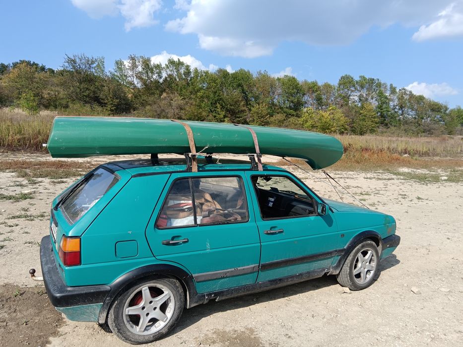 Продавам лодка индианско кану