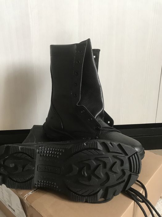 Черные берцы новые