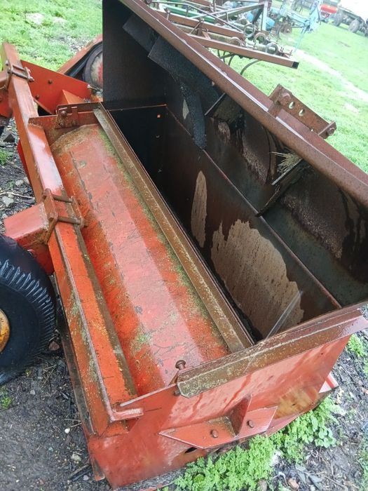 Vând toacatoare resturi vegetale