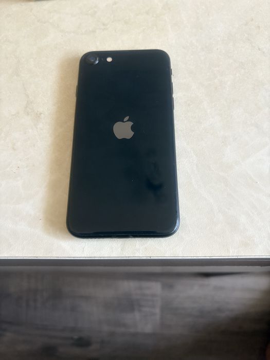 Iphone se 3   128GB