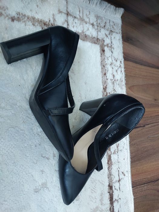 Срочно женские туфли