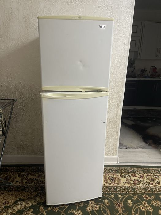 Холодильник LG б/у в рабочем состоянии