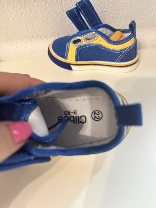 Детски маратонки в синьо